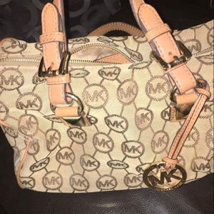Authentic Michael Khors handbag
